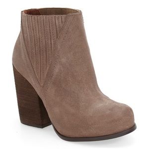 Jeffrey Campbell “Gershon” bootie new w/o tags!